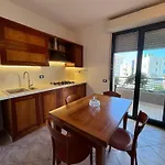 Apartment Farfalla Fronte Mare -