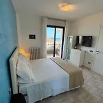 Apartment Farfalla Fronte Mare -
