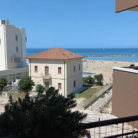 Farfalla Fronte Mare - Rimini