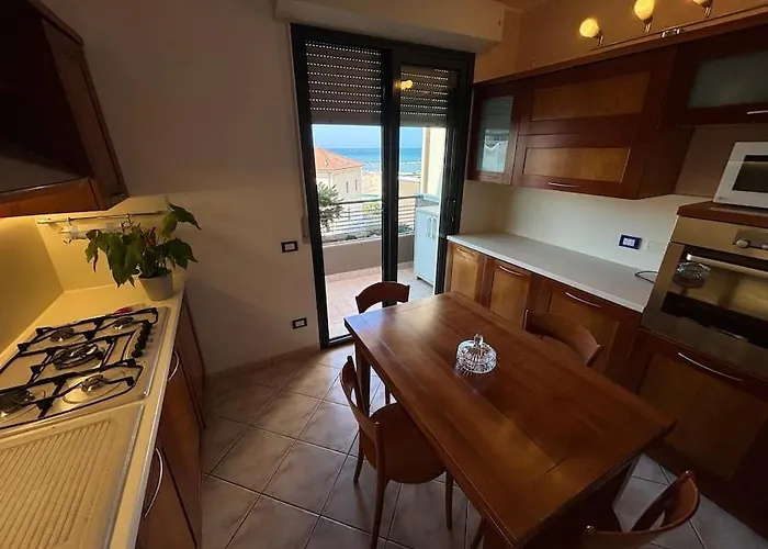 Farfalla Fronte Mare - Apartment *