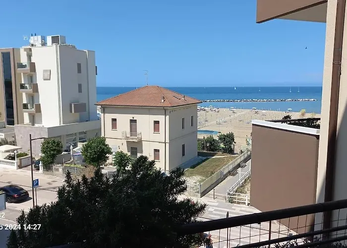 Farfalla Fronte Mare - ريميني