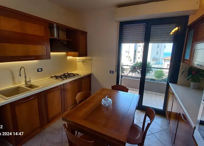 Farfalla Fronte Mare -